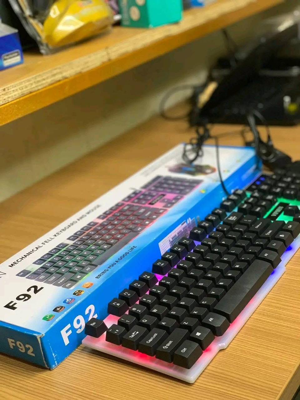 Combo Gamer VIPBEN F92 (Teclado e Mouse)